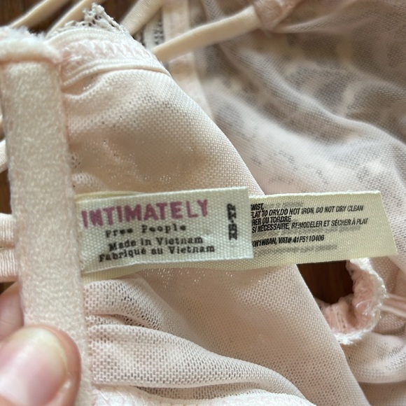 Free People Lace Strapless Bandeau Bra in Light Blush - Picture 3 of 3